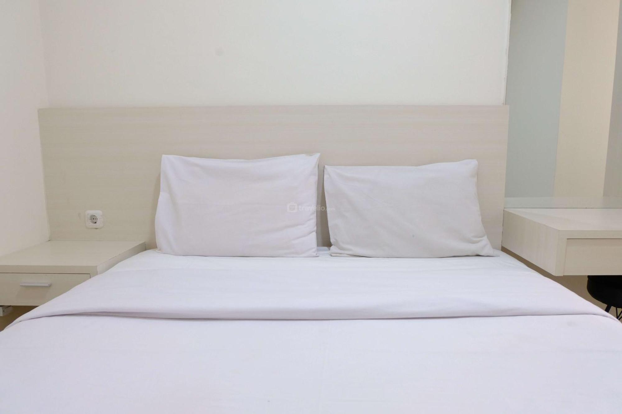 Stylish Modern 2br At Parahyangan By Travelio Apartemen Bandung
